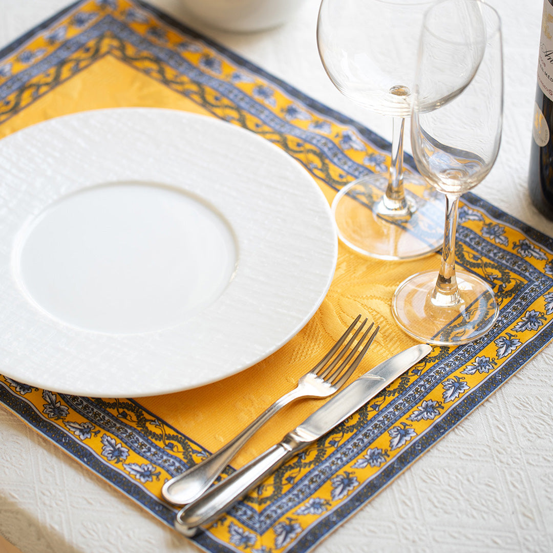 アヴィニョン ランチョンマット イエロー