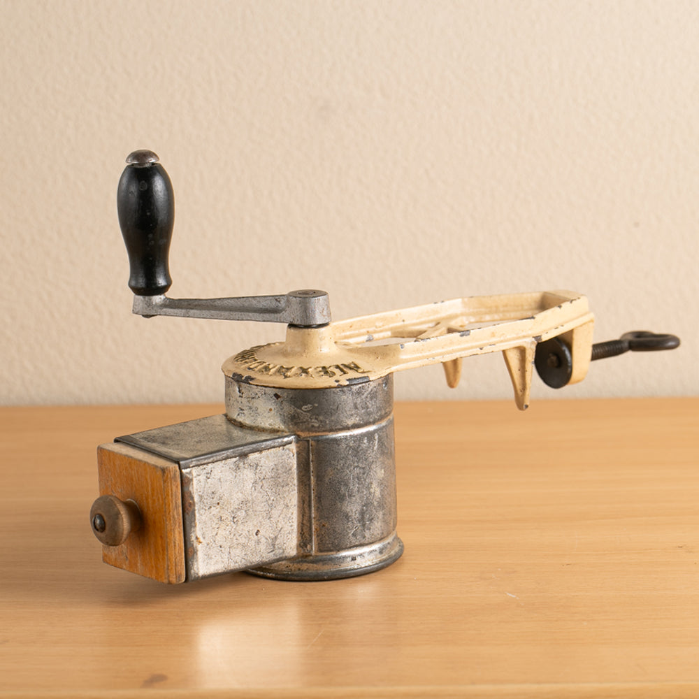 1929年製 “Alexanderwerk” グレーター