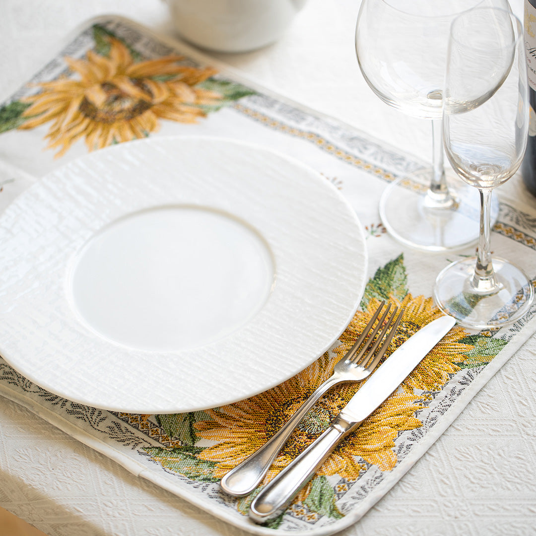 サンフラワー ランチョンマット 白