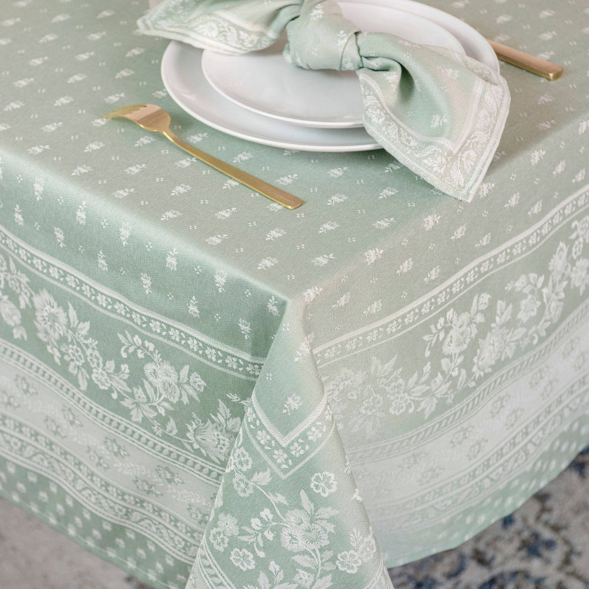 エレガントフラワー テーブルクロス250