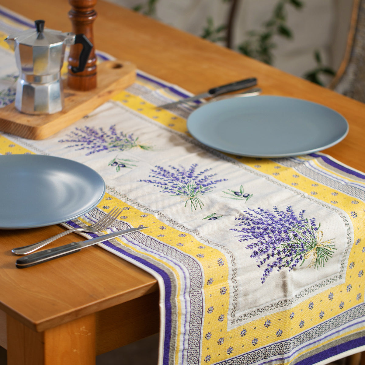 ラベンダーテーブルランナーイエロー