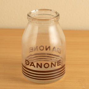 ヴィンテージ “DANONE” ガラスビン ヨーグルトポット (M)
